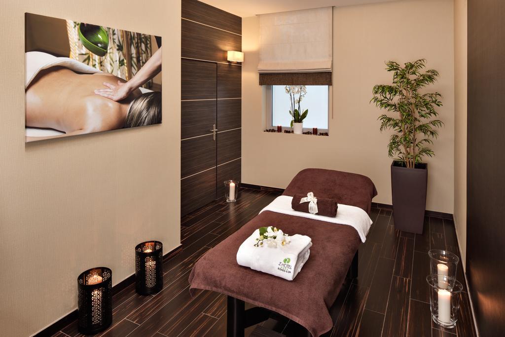 Z-Hotel Business & Spa Отвоцк Экстерьер фото