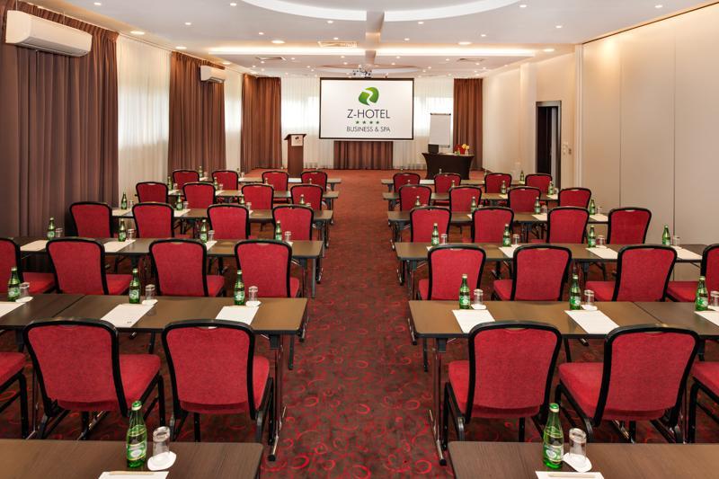 Z-Hotel Business & Spa Отвоцк Экстерьер фото